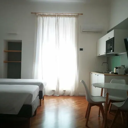 Carulli 69 - Flexible Check-In Apartments Bari Exterior photo